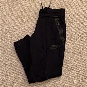 Black nike thick sweatpants